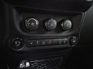 Jeep Wrangler 3.6 V6 Sahara Auto 21