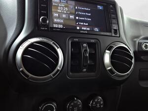 Jeep Wrangler 3.6 V6 Sahara Auto 19