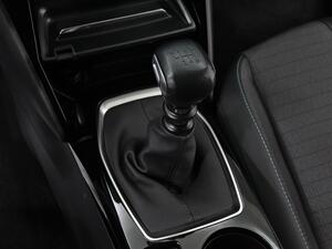 Peugeot 2008 Allure Puretech 130 S&S 6 Vel. MAN 31