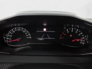 Peugeot 2008 Allure Puretech 130 S&S 6 Vel. MAN 15