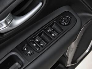 Jeep Renegade Limited 1.6 Mjet Diésel 96 kW (130 CV) 13