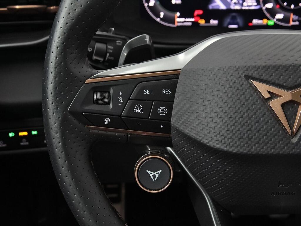 Cupra Terramar 1.5 TSI e-Hybrid 200kW (272 CV) VZ DSG 16