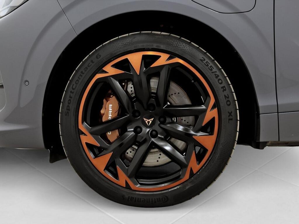 Cupra Terramar 1.5 TSI e-Hybrid 200kW (272 CV) VZ DSG 8