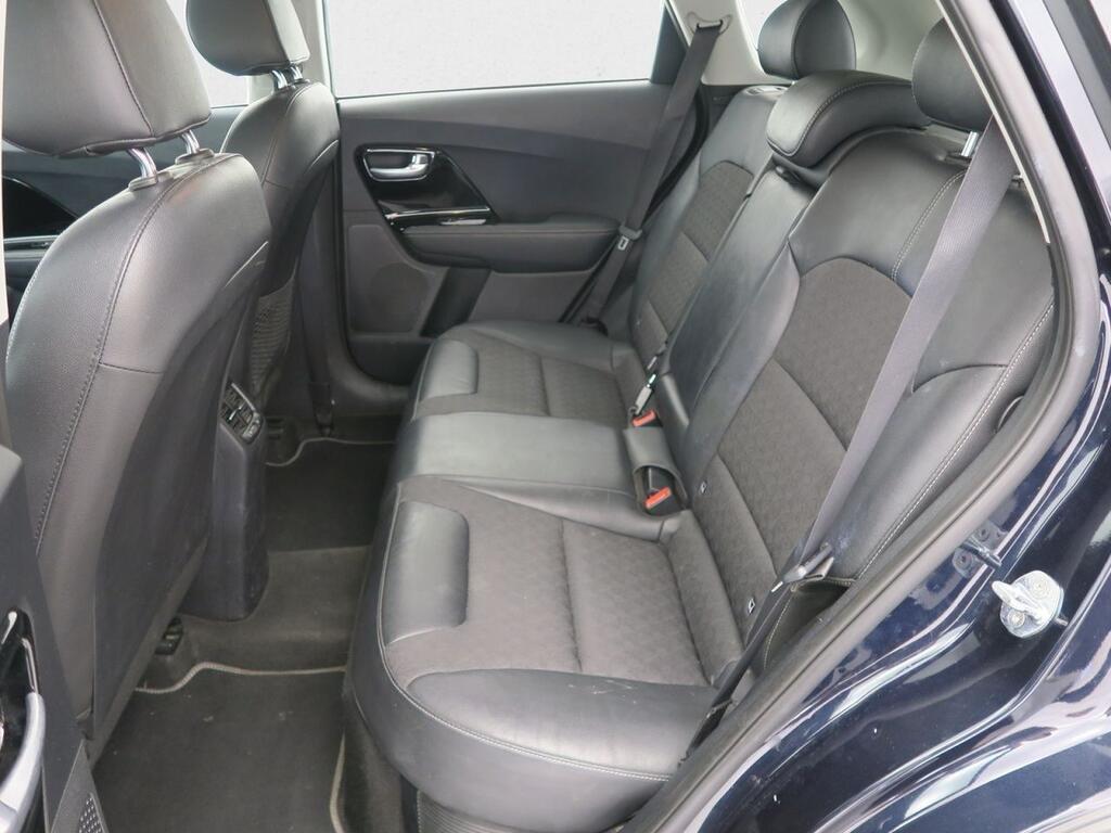 Kia Niro Berlina 1.6 GDI PHEV DRIVE 141 5P Segunda mano