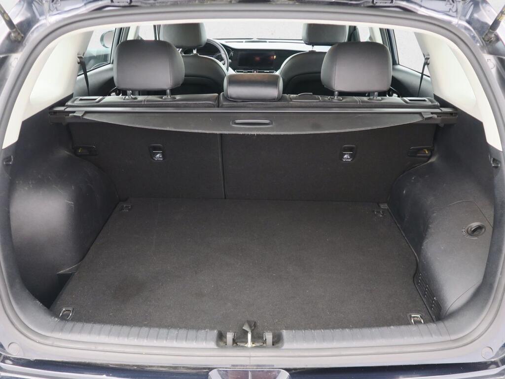 Kia Niro Berlina 1.6 GDI PHEV DRIVE 141 5P Segunda mano