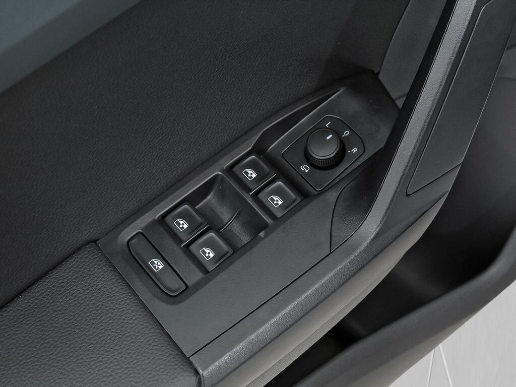SEAT Arona 1.0 TSI 85kW (115CV) DSG Xperience Segunda mano