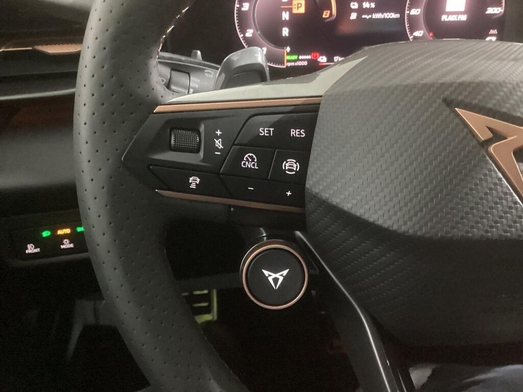 CUPRA Terramar 1.5 TSI e-Hybrid 150kW (204 CV) DSG Segunda mano