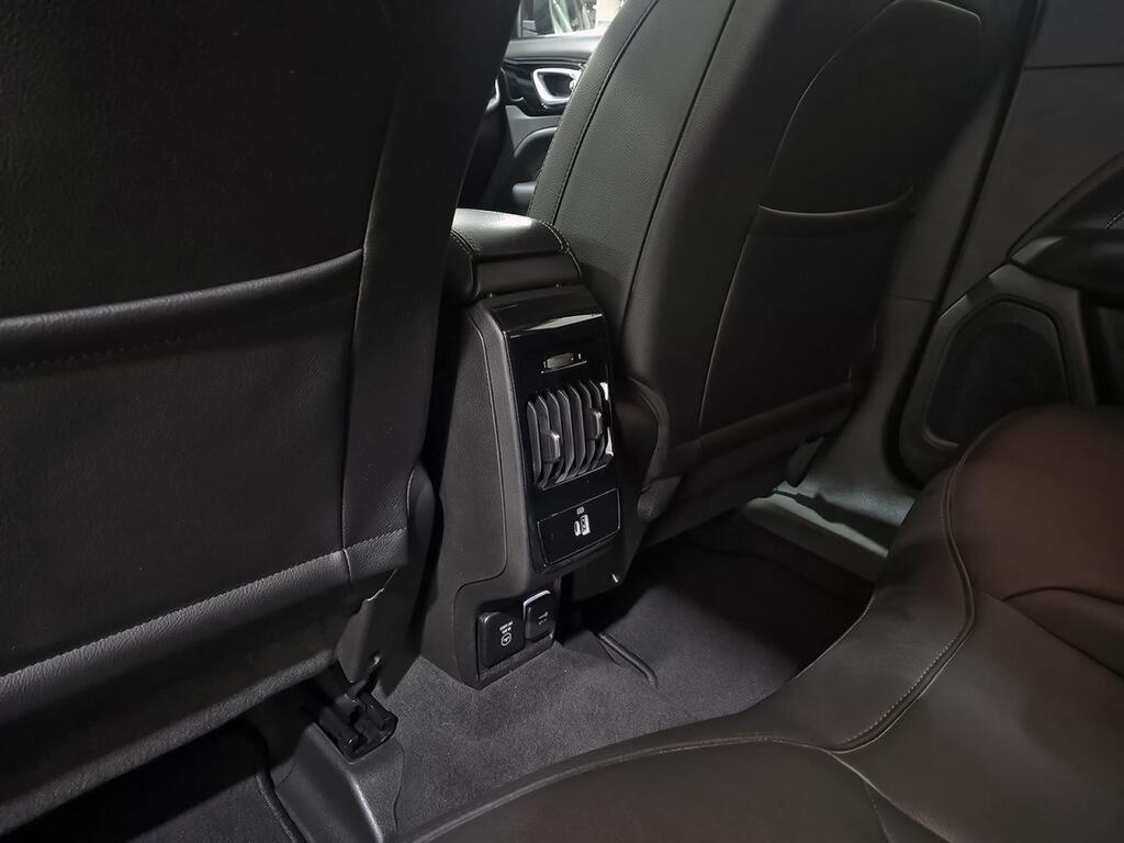 Jeep Compass 4Xe 1.3 PHEV 140kW(190CV) Limited AT AWD 38