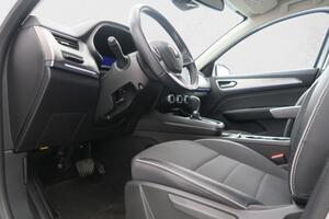 Renault Arkana 1.6 E-TECH ZEN 145 CV 5P 7