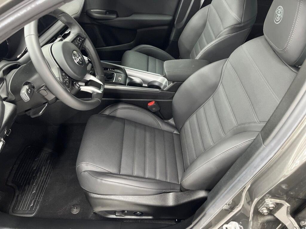 Alfa Romeo Tonale 1.3 Multi-air PHEV Speciale Q4 10