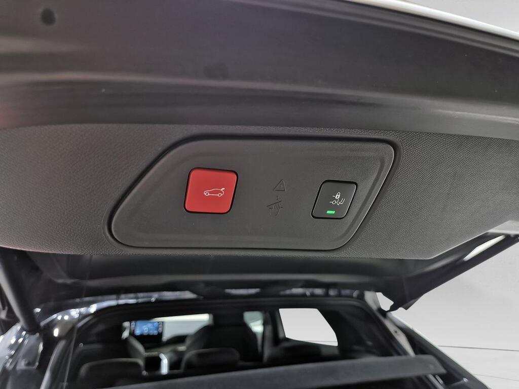 Peugeot 3008 1.2 PureTech 96KW S&S GT EAT8 Segunda mano