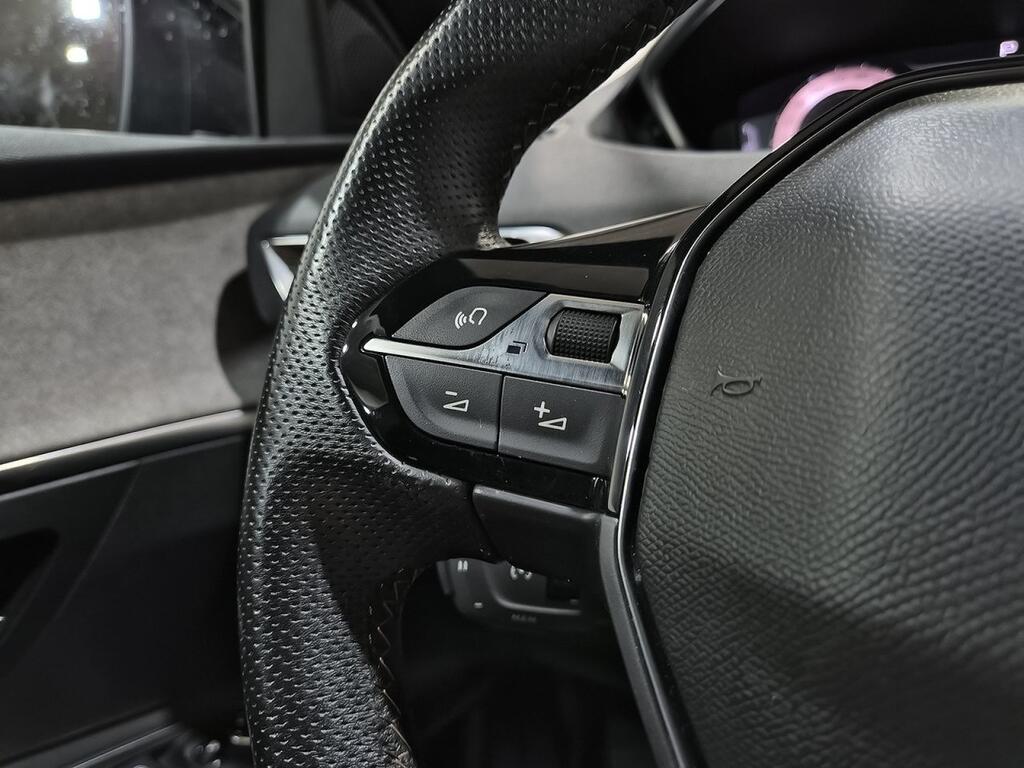 Peugeot 3008 1.2 PureTech 96KW S&S GT EAT8 Segunda mano