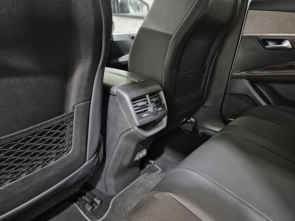 Peugeot 3008 1.2 PureTech 96KW S&S GT EAT8 Segunda mano