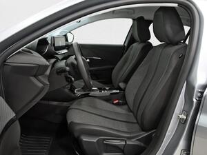 Peugeot 208 Allure Puretech 100 8