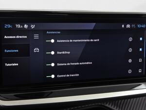 Peugeot 208 Allure Puretech 100 27