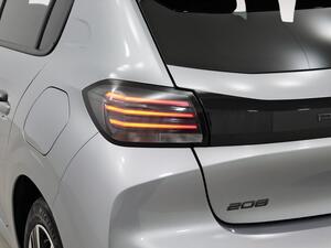 Peugeot 208 Allure Puretech 100 34