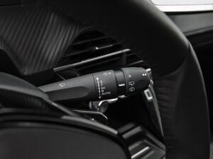 Peugeot 208 Allure Puretech 100 18