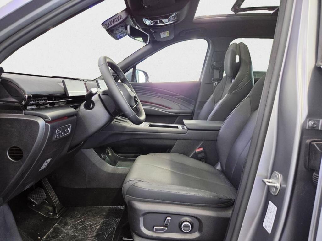 Omoda 7 PREMIUM 1.5 T-GDI SHS-P DHT 279 CV 5P Km0