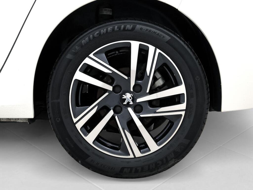 Peugeot 208 BlueHDi 73kW (100CV) Allure Pack Segunda mano