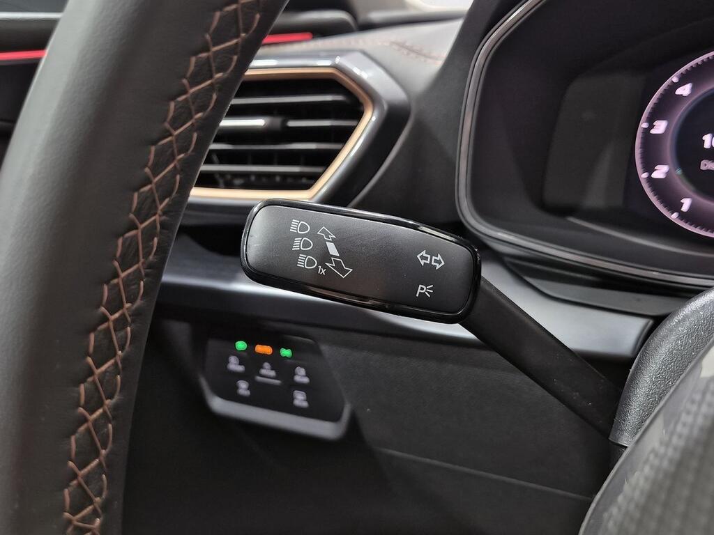 CUPRA León 1.5 TSI e-Hybrid 150W (204CV) DSG Segunda mano