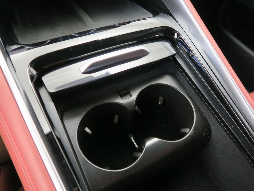 Omoda 9 PREMIUM 1.5 TGDI SHS DHT 537 CV 5P Km0