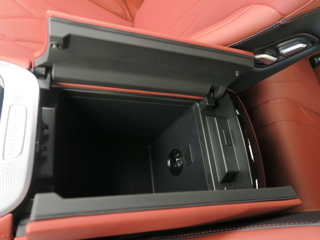 Omoda 9 PREMIUM 1.5 TGDI SHS DHT 537 CV 5P Km0