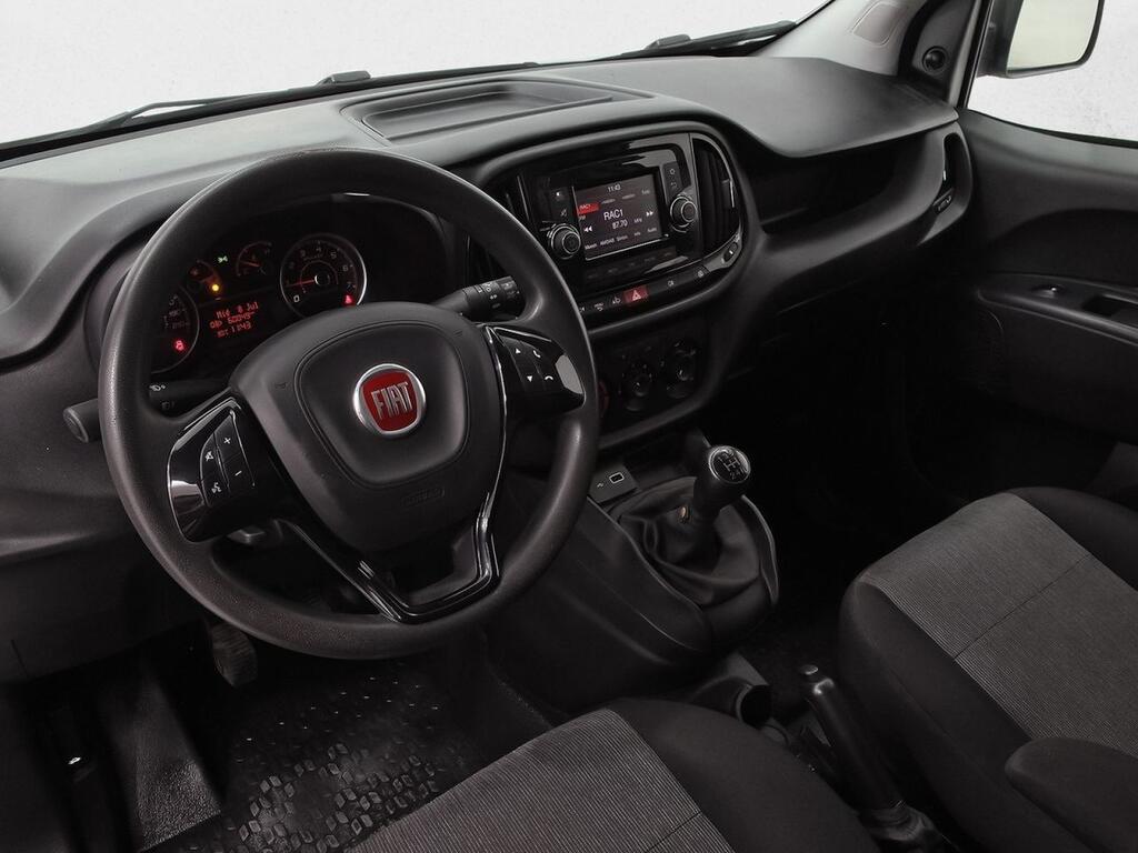 Fiat Doblo 1.3 MULTIJET 95 SX 4P Segunda mano