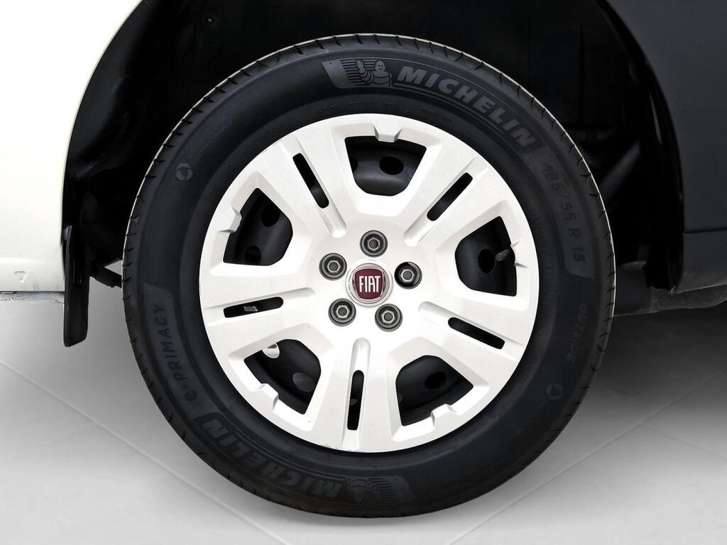 Fiat Doblo 1.3 MULTIJET 95 SX 4P Segunda mano