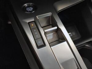 Peugeot 308 SW GT BlueHDi 130 S&S EAT8 26