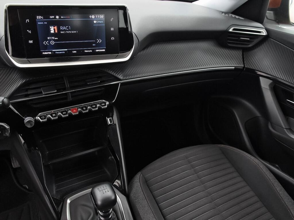 Peugeot 2008 Active Pack Puretech 100 S&S BVM6 Segunda mano