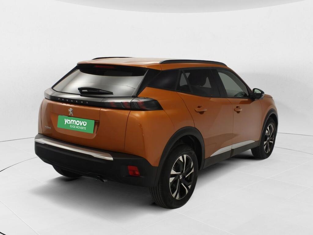 Peugeot 2008 Allure Pack Puretech 100 S&S 6 Vel. MAN Segunda mano