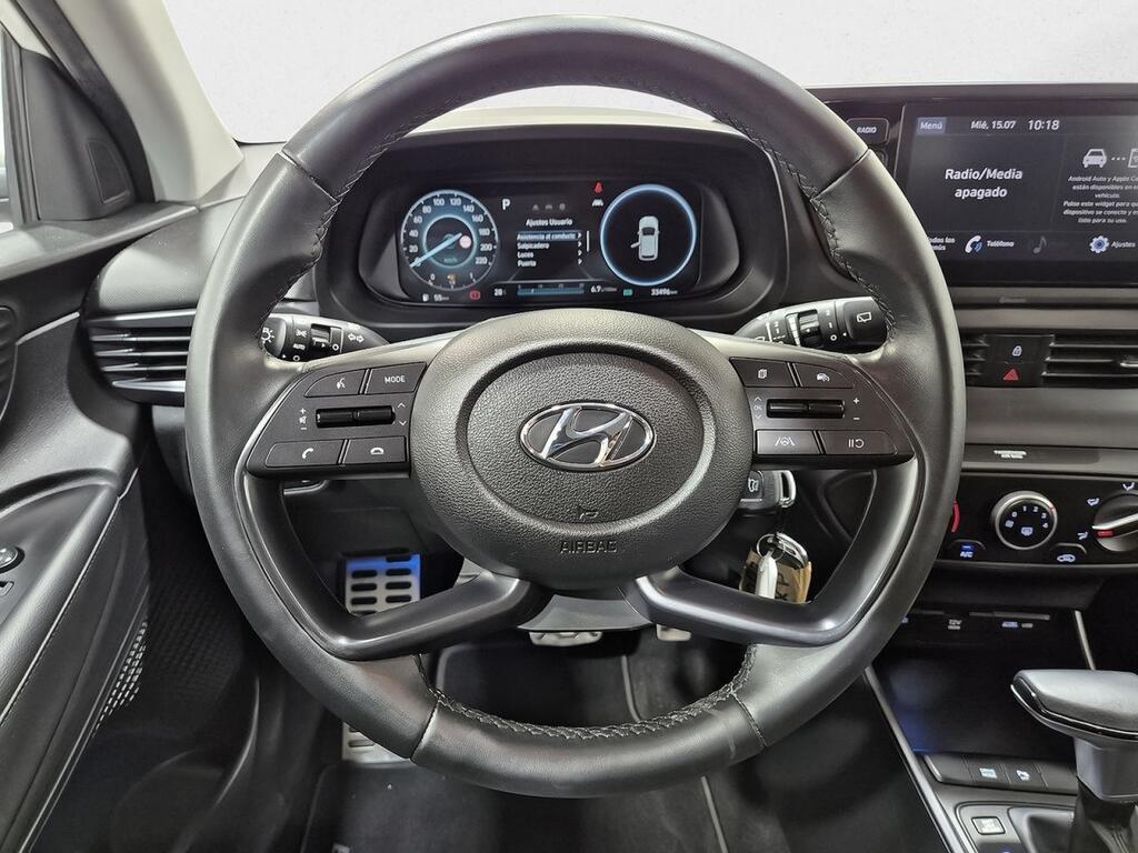 Hyundai Bayon 1.0 TGDI 74kW (100CV) 48V Maxx DCT Segunda mano