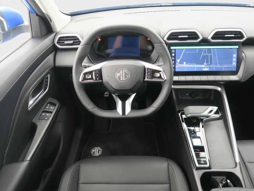 MG ZS LUXURY 1.5 HIBRID+ 197 CV 5P Km0