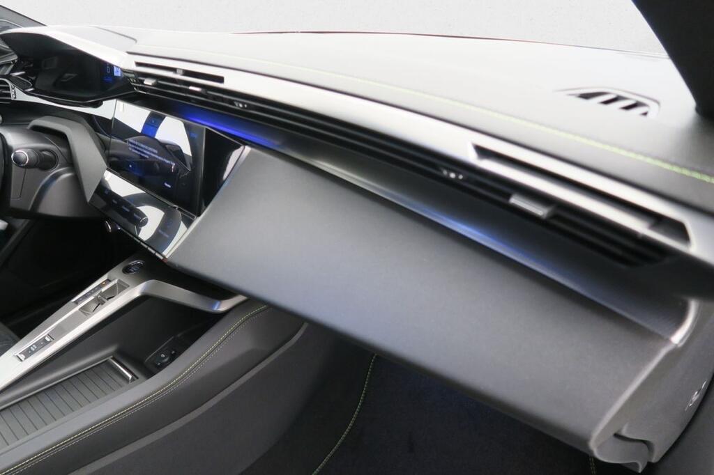 Peugeot 308 5P GT Eléctrico 115kW (156CV) 54kWh Km0
