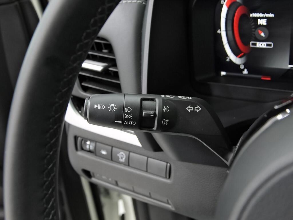 Nissan Qashqai DIG-T 116kW Xtronic N-Connecta Segunda mano