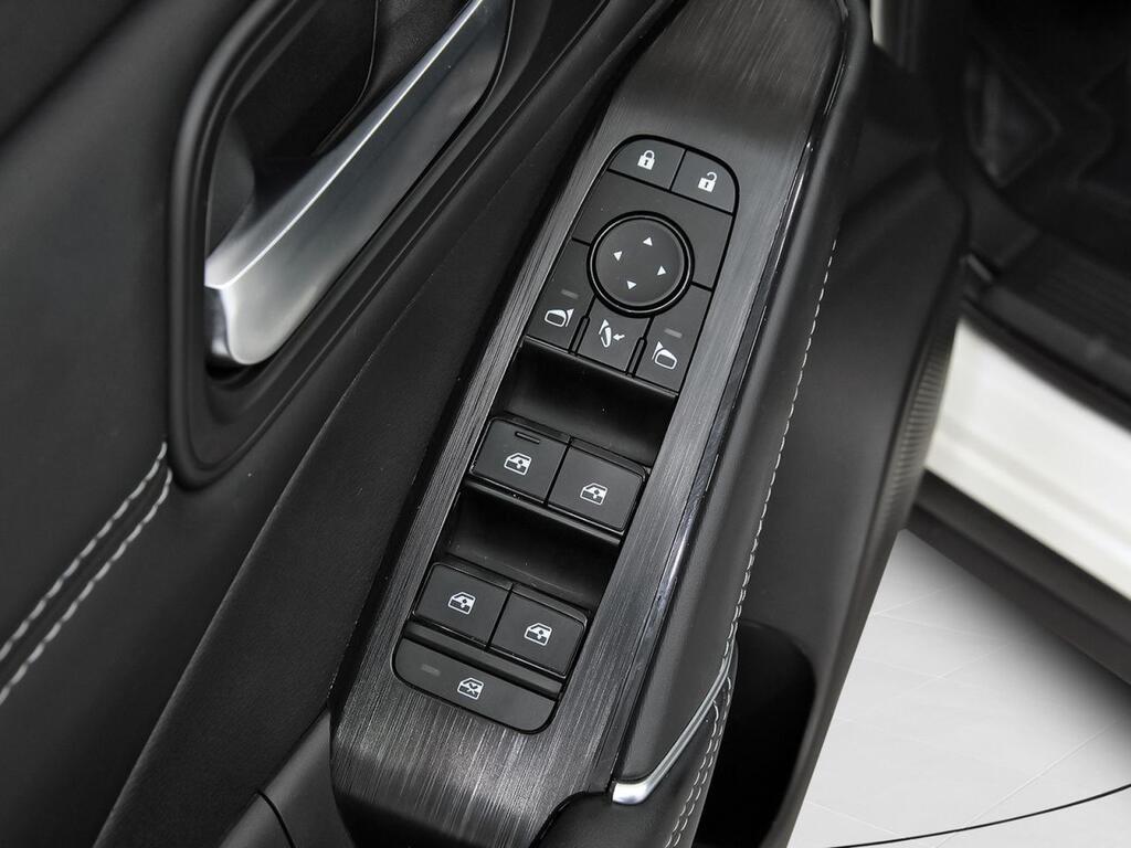 Nissan Qashqai DIG-T 116kW Xtronic N-Connecta Segunda mano