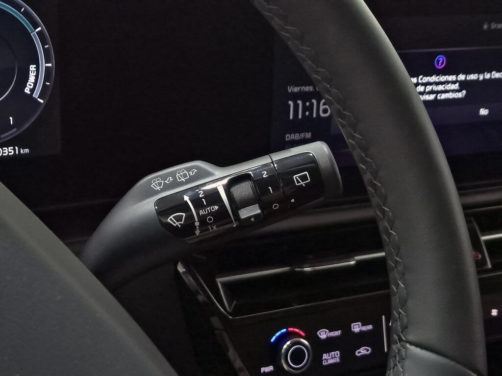 Kia Niro 1.6 GDi HEV 104kW (141CV) Emotion Segunda mano