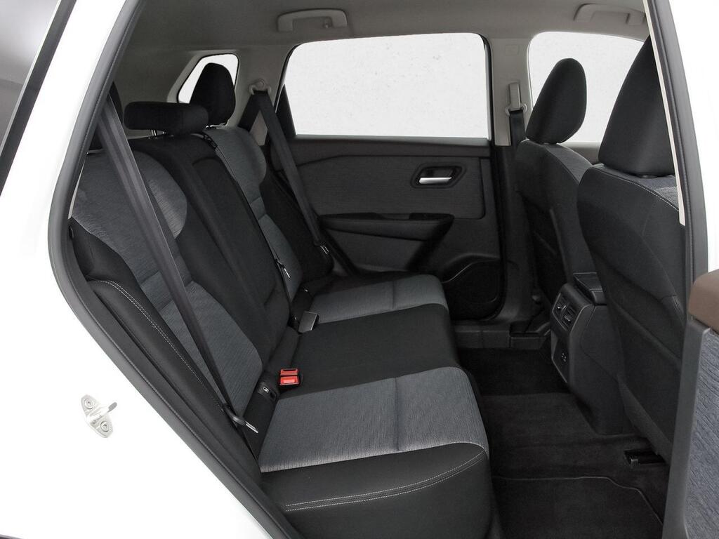Nissan X-Trail 5pl 1.5 e-POWER 152kW 4x2 A/T N-Connecta Segunda mano