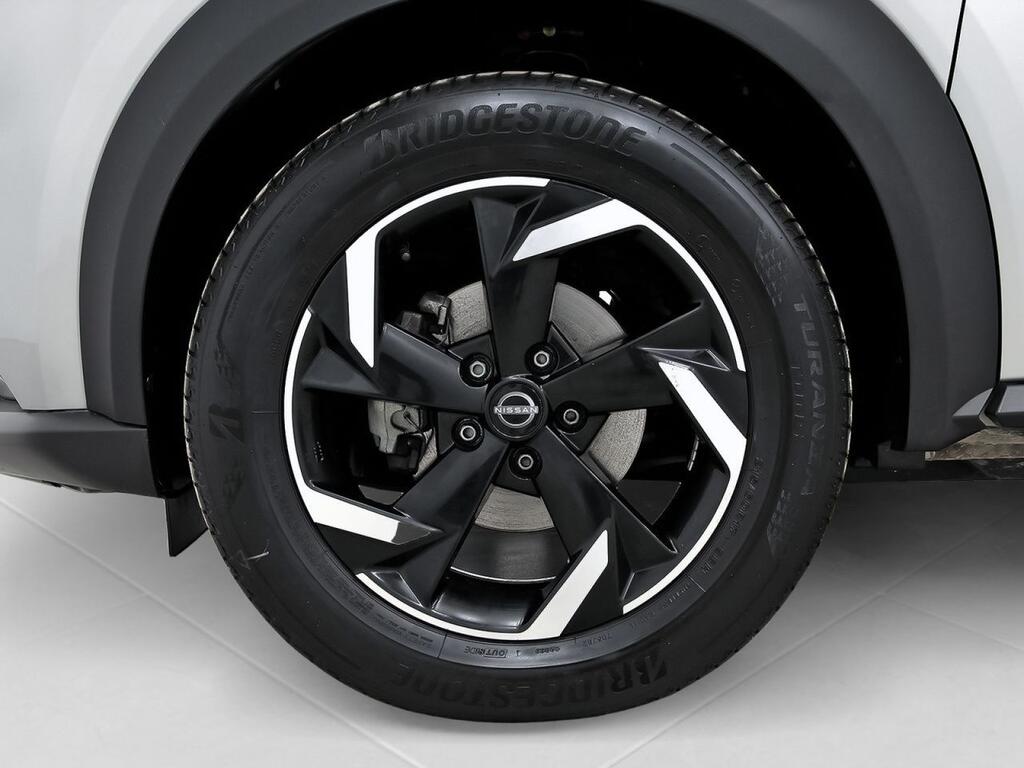 Nissan Juke DIG-T 84 kW (114 CV) 6M/T Acenta 29
