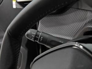 Peugeot 2008 Allure Puretech 100 S&S 6 Vel. MAN 16