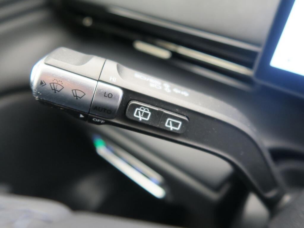 Omoda 7 PREMIUM 1.5 T-GDI SHS-P DHT 279 CV 5P Km0