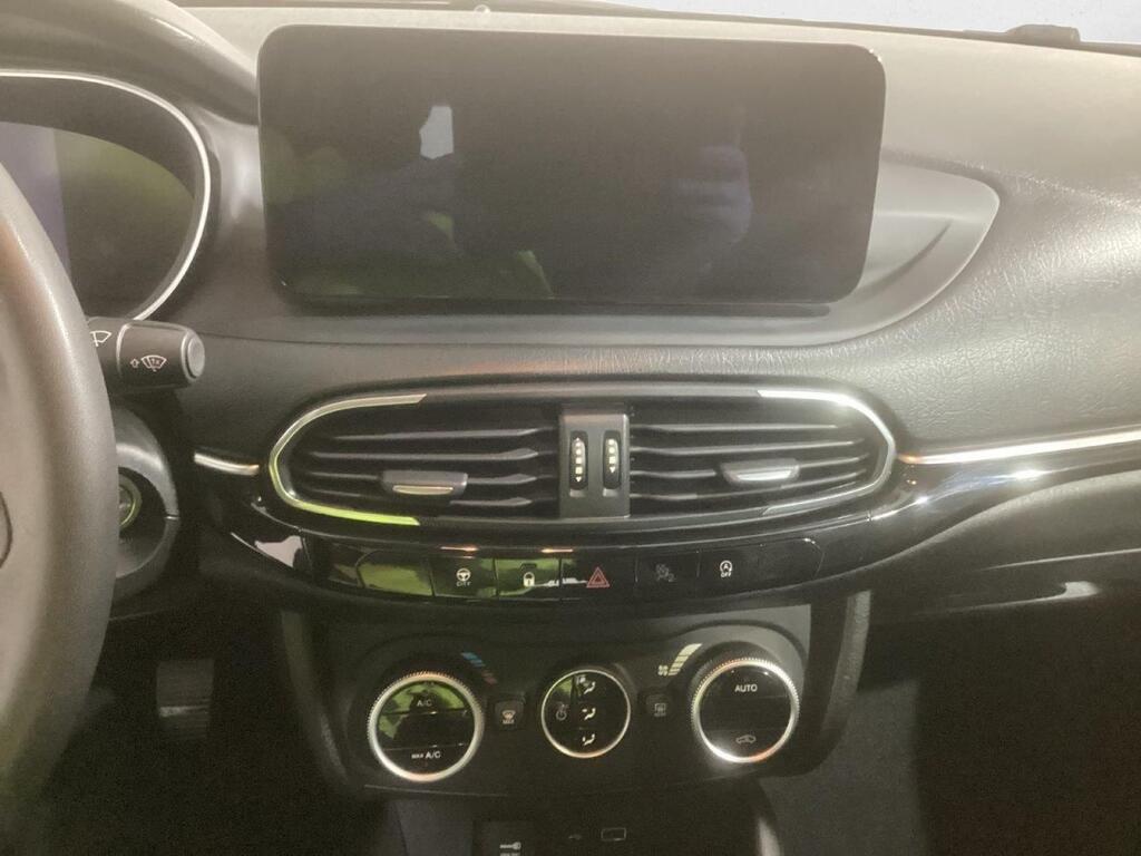 Fiat Tipo HB City Life 1.6 96kW (130CV) Segunda mano