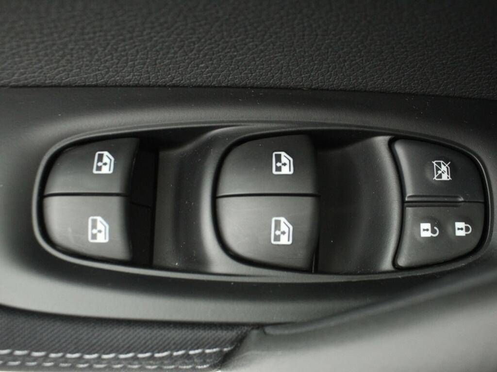 Nissan Qashqai DIG-T 103 kW (140 CV) E6D N-STYLE Segunda mano