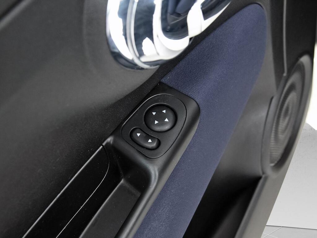 Fiat 500 Cult 1.0 Hybrid 51KW (70 CV) Segunda mano