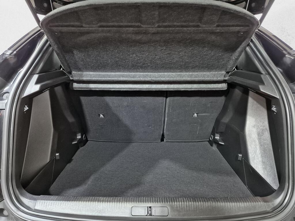 Peugeot 2008 GT BlueHDI 130 S&S EAT8 Segunda mano