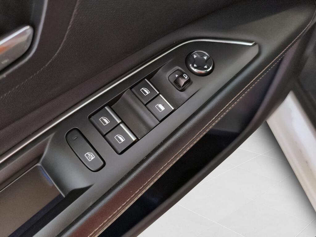 Peugeot 3008 1.5 BlueHDi 96kW (130CV) S&S GT Segunda mano