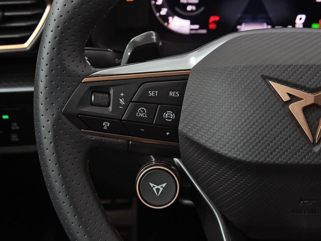 CUPRA León 1.5 eTSI 110kW (150CV) DSG Segunda mano