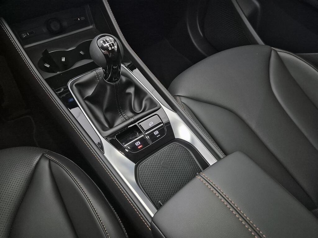 MG HS LUXURY 1.5T 170 CV 5P Km0
