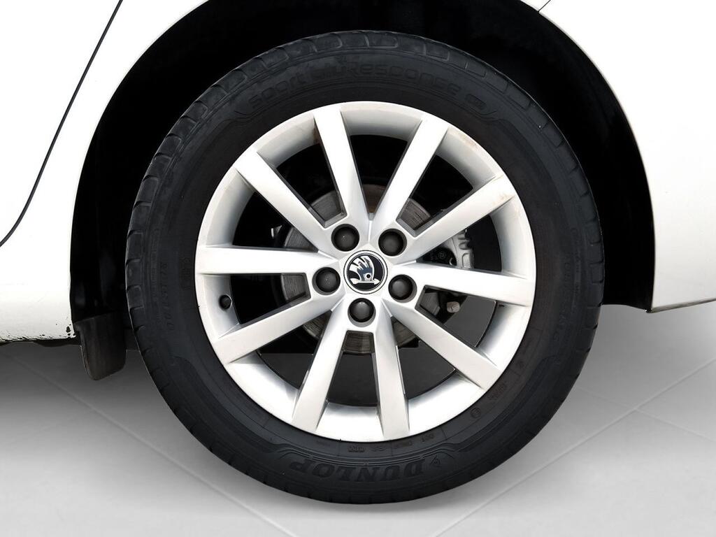 Skoda Scala 1.0 TSI 70 KW (95 CV) Ambition Segunda mano
