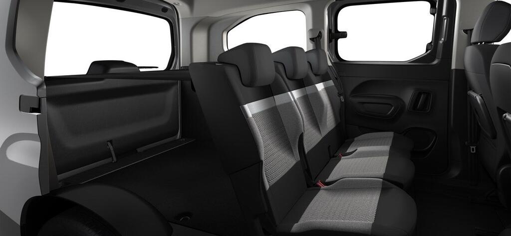 Citroën Berlingo ë-Berlingo XL Plus eléctrico 100kW 50kWh Nuevo